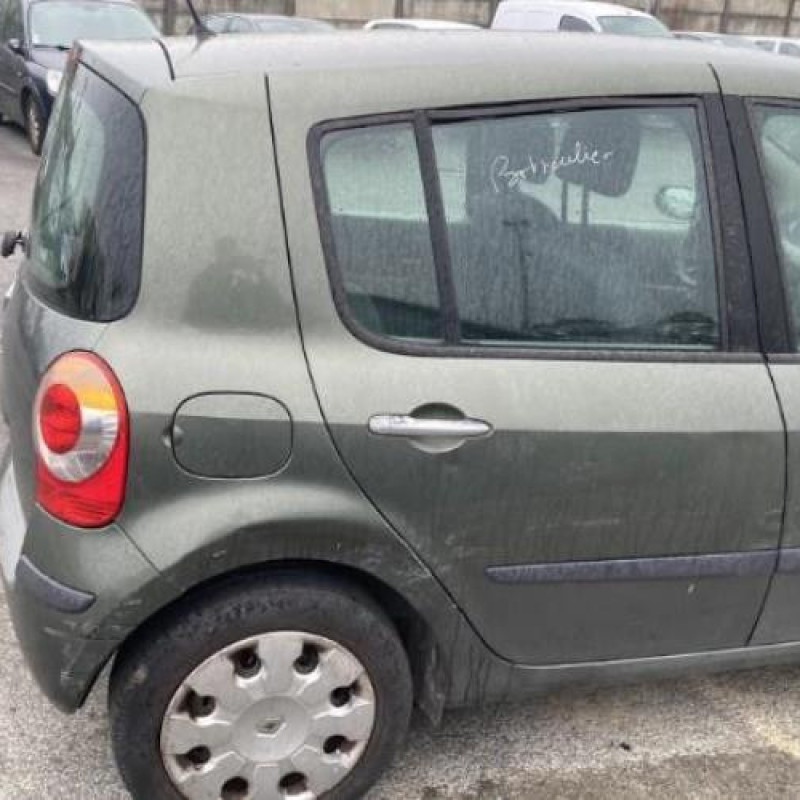 Malle/Hayon arriere RENAULT MODUS Photo n°10