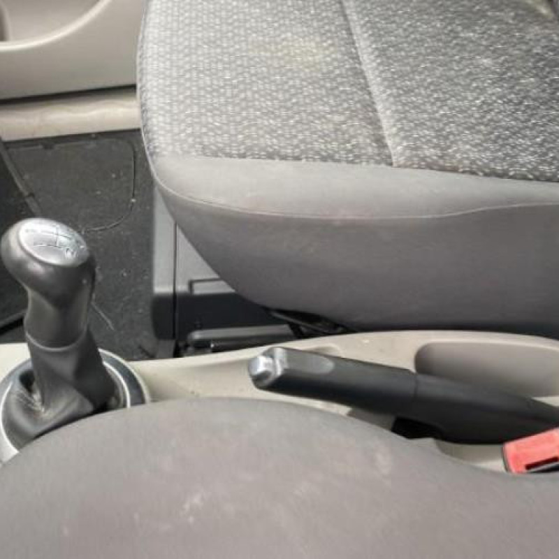Malle/Hayon arriere RENAULT MODUS Photo n°16