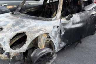 Enjoliveur de feu arriere gauche MINI MINI 2 R56 Photo n°1