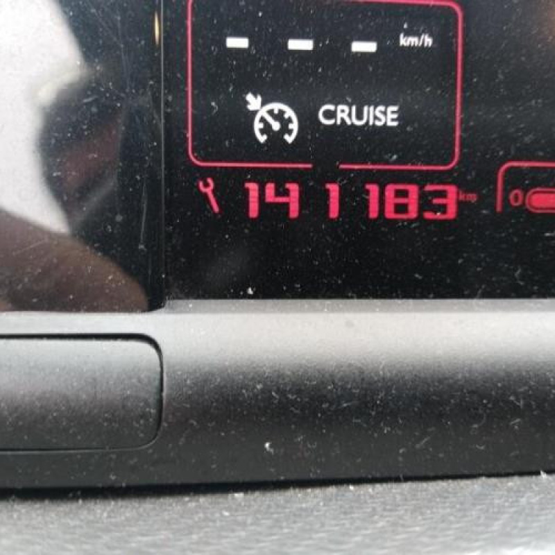 Vitre arriere droit CITROEN C4 CACTUS Photo n°3