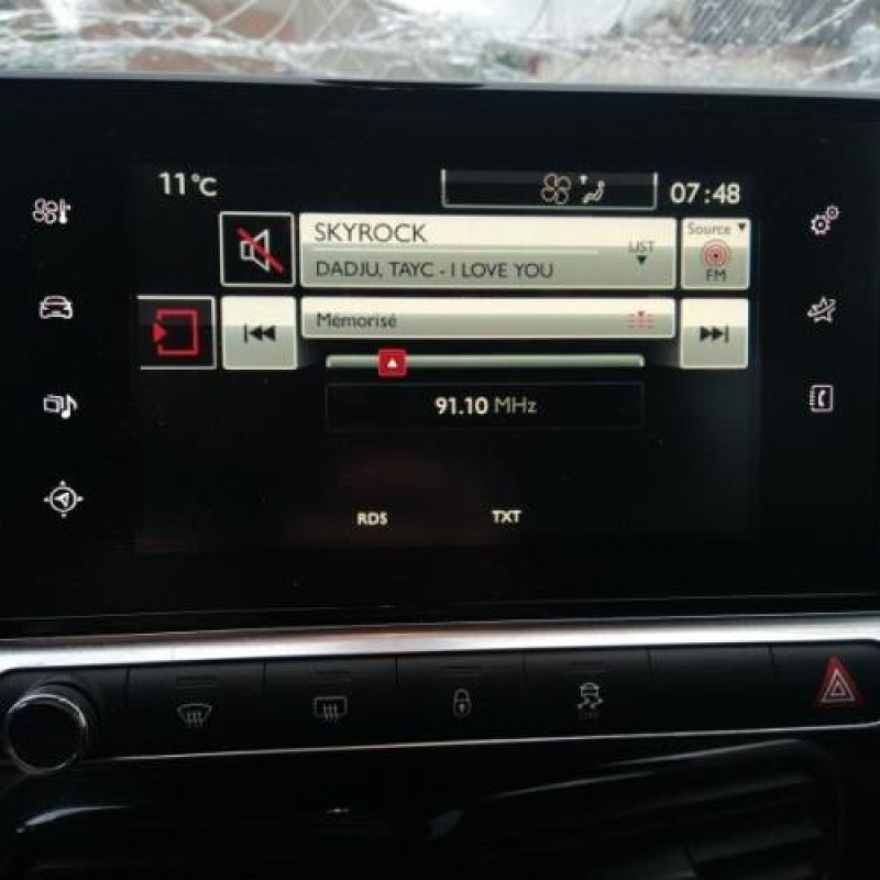 Vitre arriere droit CITROEN C4 CACTUS Photo n°12
