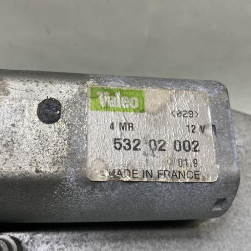 Moteur essuie glace arriere RENAULT SAFRANE Photo n°3