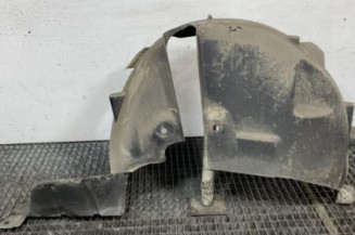 Pare boue arriere gauche RENAULT CLIO 4