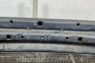 Pare choc arriere PEUGEOT 106