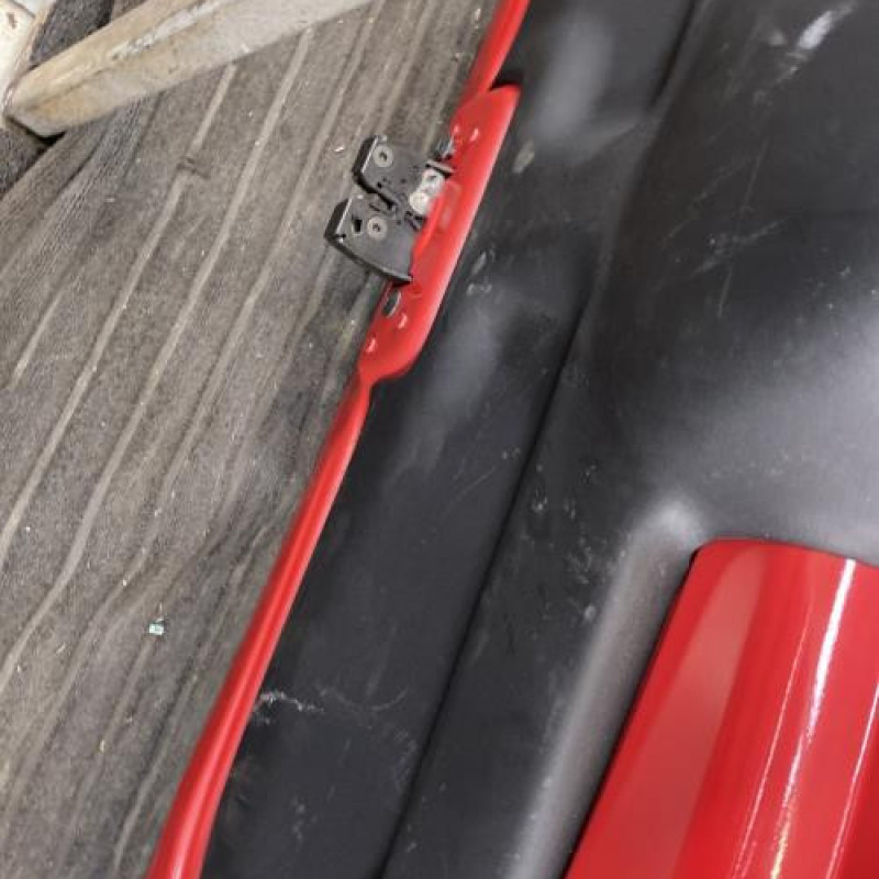 Malle/Hayon arriere RENAULT TWINGO 2 Photo n°12