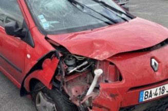 Malle/Hayon arriere RENAULT TWINGO 2