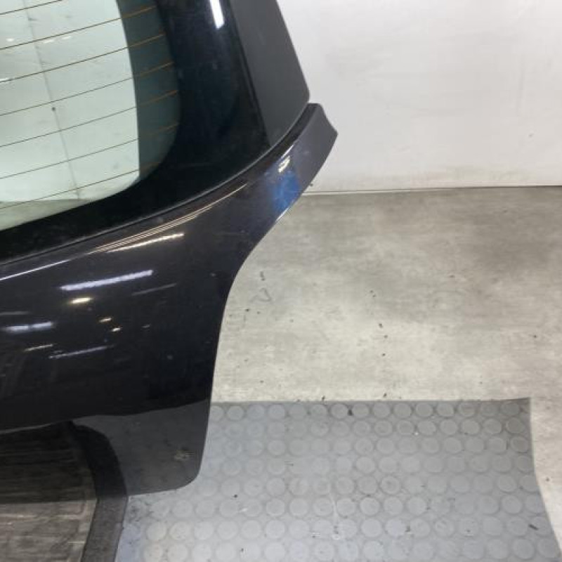 Malle/Hayon arriere RENAULT CLIO 3 Photo n°5