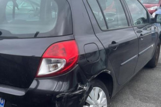 Malle/Hayon arriere RENAULT CLIO 3