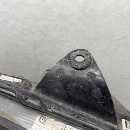 Optique avant principal droit (feux)(phare) FORD FOCUS 1