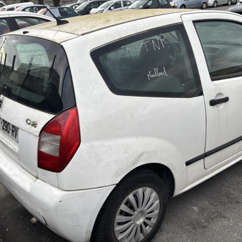 Porte avant droit CITROEN C2 Photo n°11