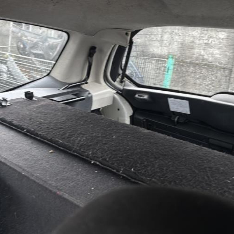 Porte avant droit CITROEN C2 Photo n°20