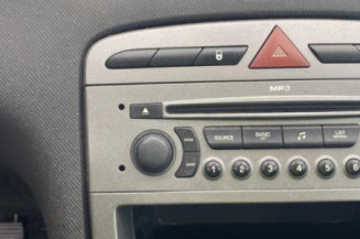 Vitre arriere droit PEUGEOT 308 1