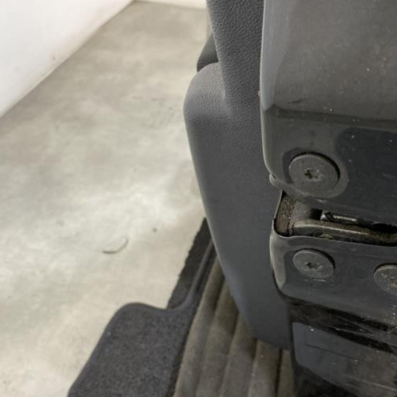 Porte avant droit RENAULT CLIO 3 Photo n°3