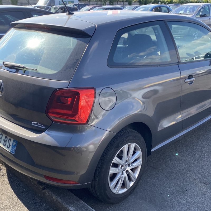 VOLKSWAGEN POLO 5 PHASE 2 1.4 TDI - 12V TURBO Photo n°3