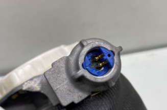 Pretensionneur de ceinture avant droit PEUGEOT 5008 1