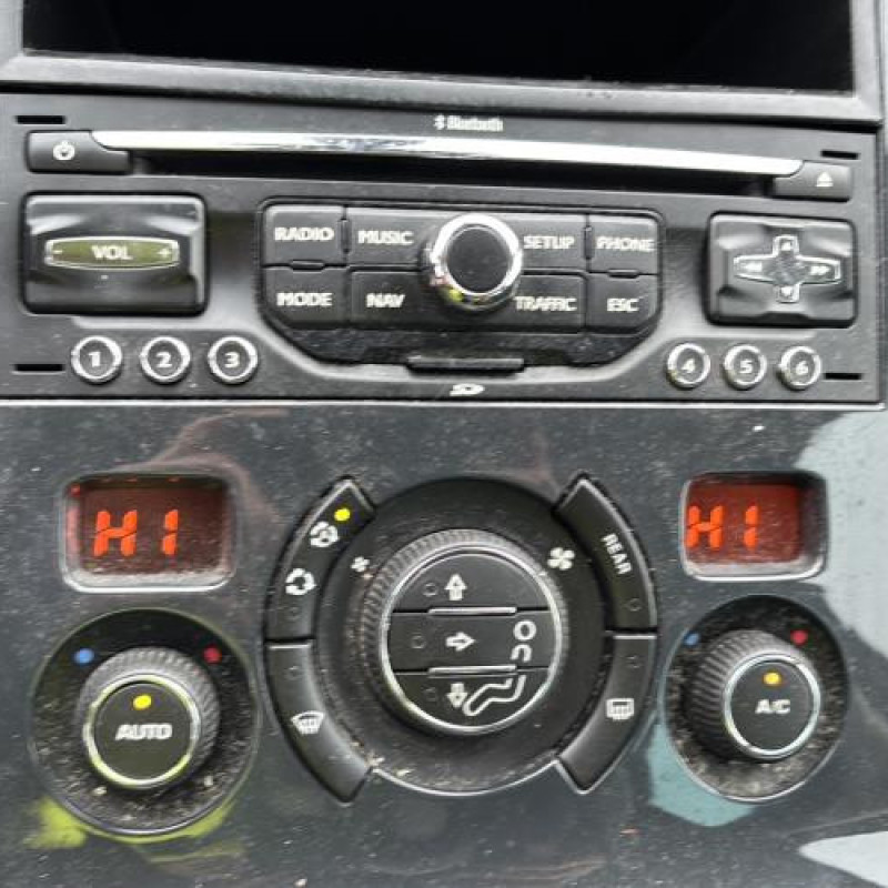 Pretensionneur de ceinture avant droit PEUGEOT 5008 1 Photo n°20