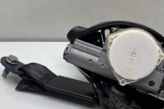 Pretensionneur de ceinture avant gauche PEUGEOT 5008 1