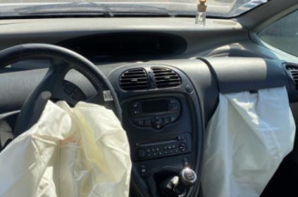 Serrure de coffre CITROEN XSARA PICASSO