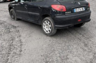 Vitre avant gauche PEUGEOT 206
