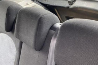 Vitre avant gauche PEUGEOT 206