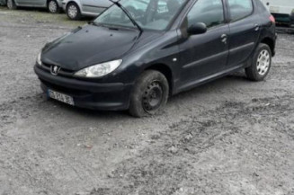 Vitre avant gauche PEUGEOT 206