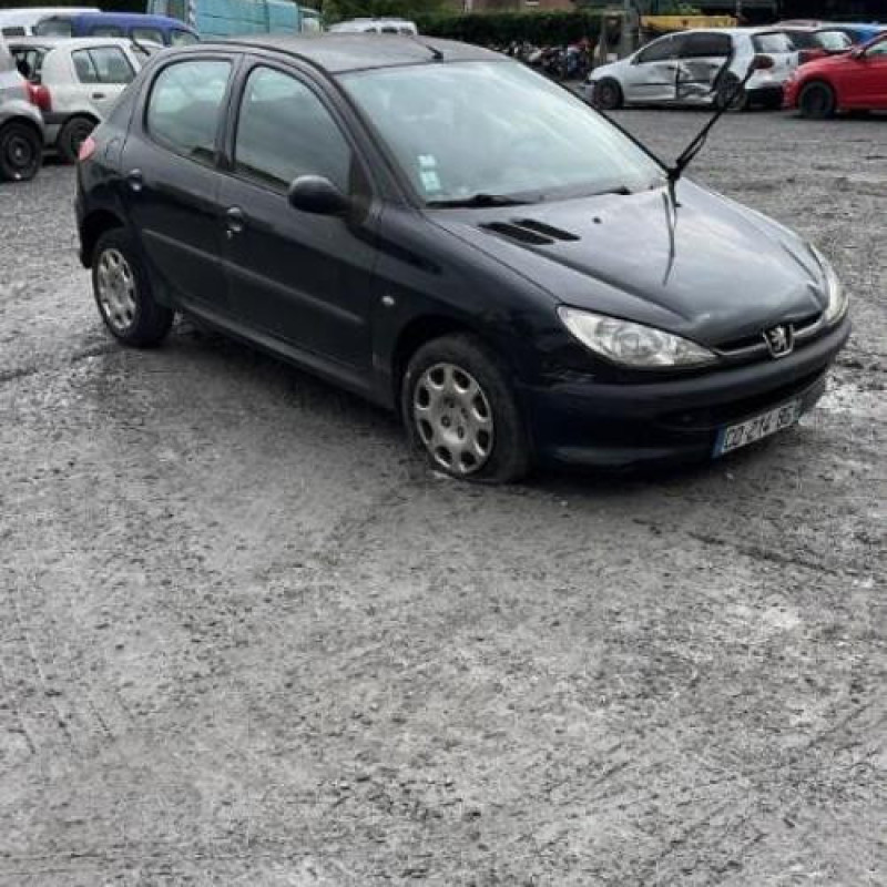 Vitre avant gauche PEUGEOT 206 Photo n°18