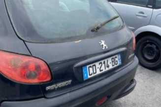 Vitre avant gauche PEUGEOT 206