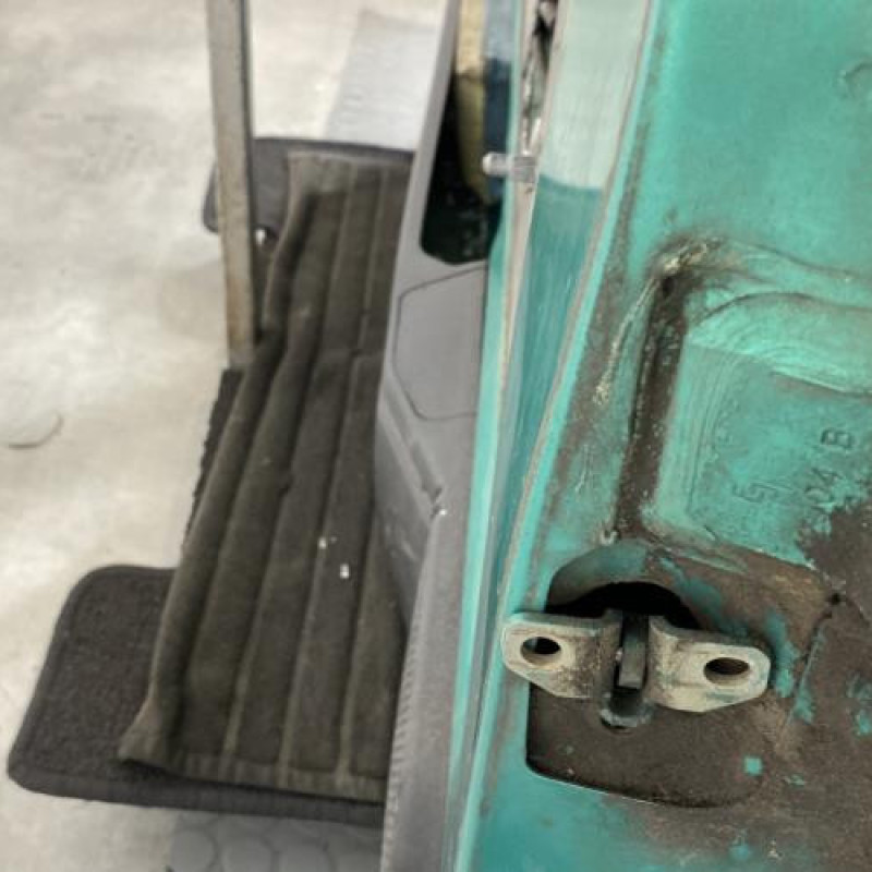 Porte avant gauche PEUGEOT 106 Photo n°3