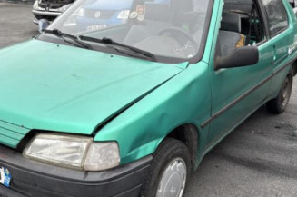 Porte avant gauche PEUGEOT 106