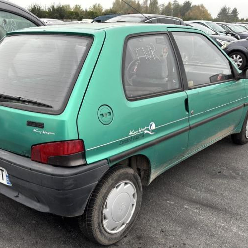 Porte avant gauche PEUGEOT 106 Photo n°8