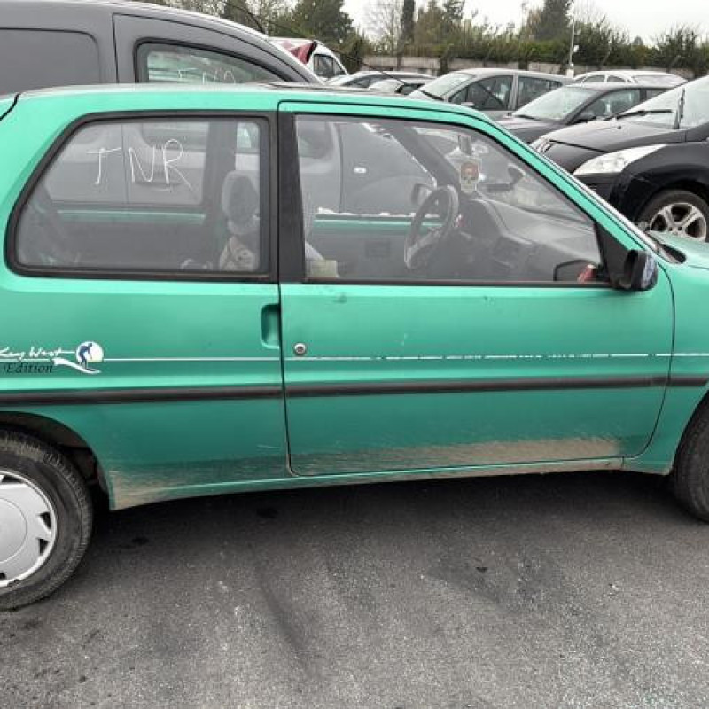 Porte avant gauche PEUGEOT 106 Photo n°12