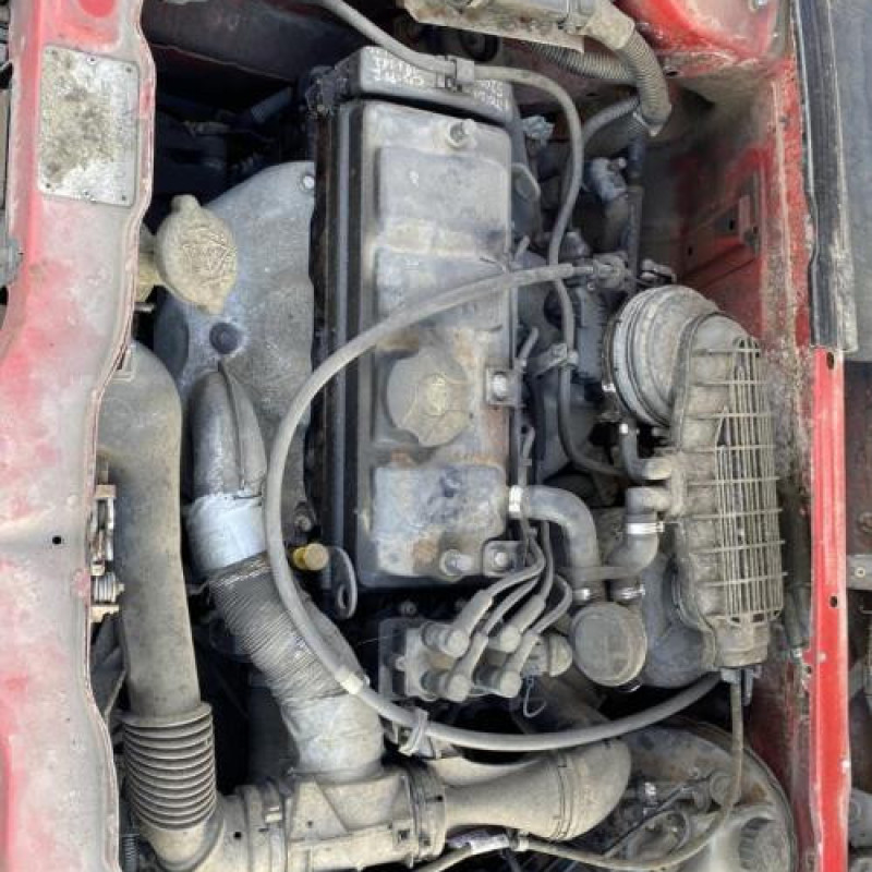 Vitre arriere droit PEUGEOT 106 Photo n°15