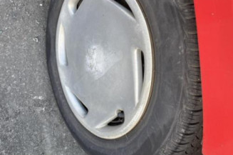 Vitre arriere droit PEUGEOT 106