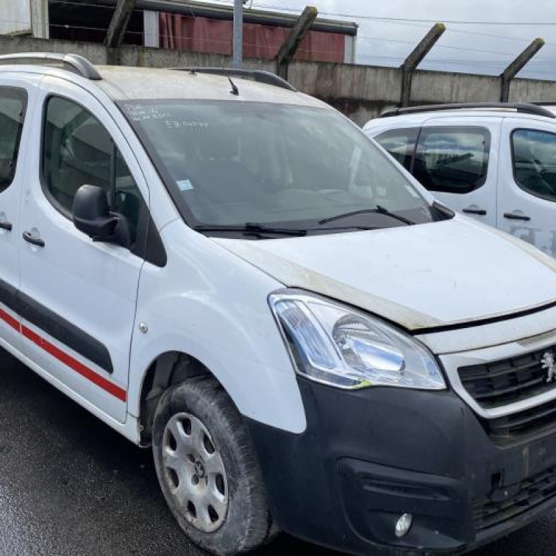 Boitier BSI PEUGEOT PARTNER 2 Photo n°5