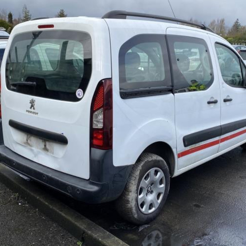 Boitier BSI PEUGEOT PARTNER 2 Photo n°6