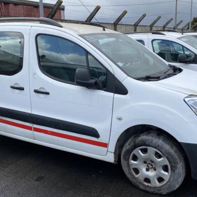 Boitier BSI PEUGEOT PARTNER 2 Photo n°11