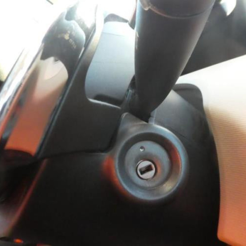 Boitier BSI CITROEN C4 GRAND PICASSO 1 Photo n°8