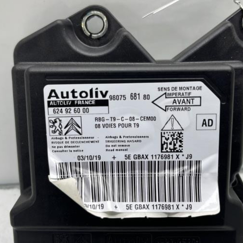 Boitier air bag PEUGEOT 308 2 SW Photo n°2