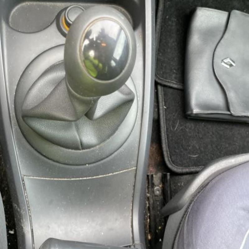 Etrier arriere droit (freinage) RENAULT MEGANE 2 Photo n°19
