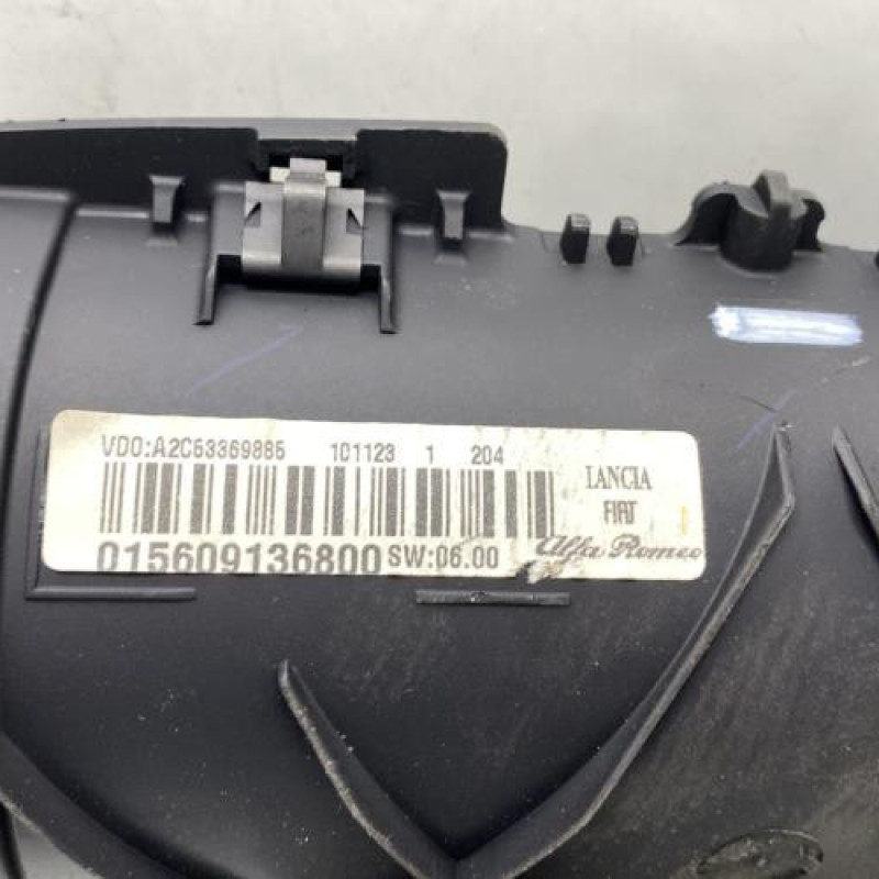 Ecran GPS ALFA ROMEO GIULIETTA 2 Photo n°4