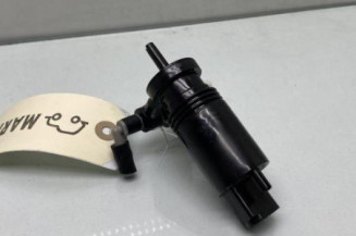Pompe lave glace avant MERCEDES CLASSE B 247