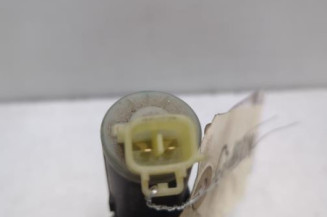 Pompe lave glace avant MITSUBISHI SPACE STAR 3