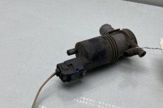 Pompe lave glace avant RENAULT TRAFIC 3 COURT