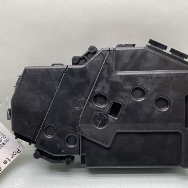 Porte fusible MERCEDES CLASSE B 247 Photo n°1