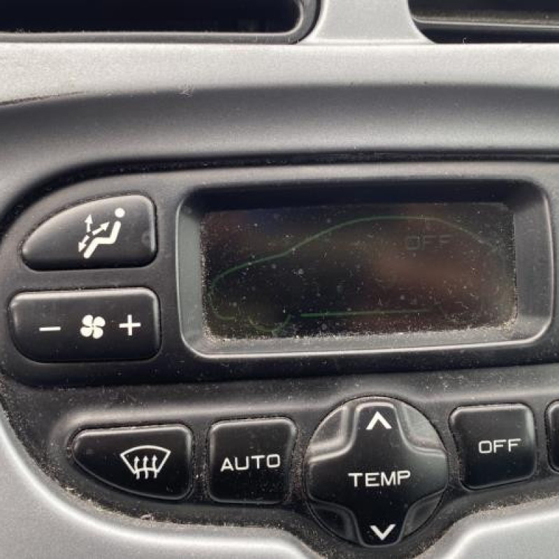 Boitier servitude moteur (BSM) CITROEN XSARA PICASSO Photo n°19