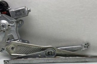 Leve vitre electrique avant gauche TOYOTA YARIS 1