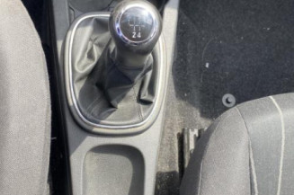 Pivot de moyeu avant droit OPEL CORSA D