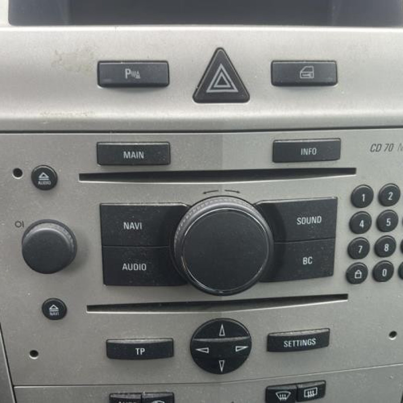 Bras essuie glace arriere OPEL ZAFIRA B Photo n°8