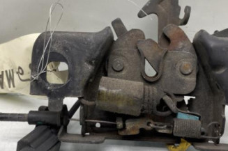 Fermeture de capot RENAULT TRAFIC 3