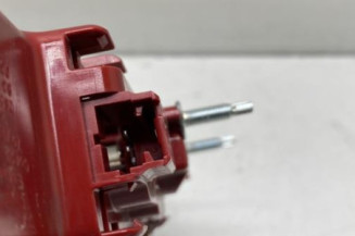 Feu arriere stop central RENAULT TRAFIC 3
